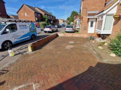 High quality patio & driveway cleaning services Buckinghamshire