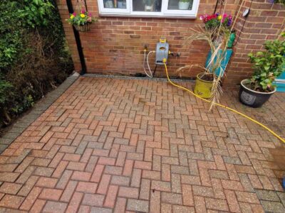 Professional patio & driveway cleaning Buckinghamshire